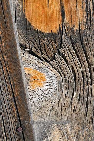 weathered boards 1 graphic